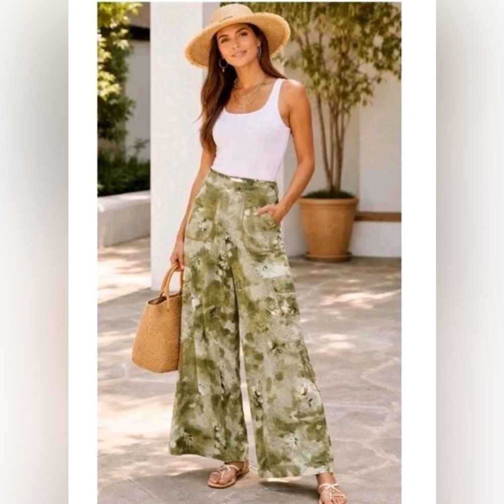 BY ANTHROPOLOGIE Green Floral High Waisted Palazzo Utility Pants NWT Size 2